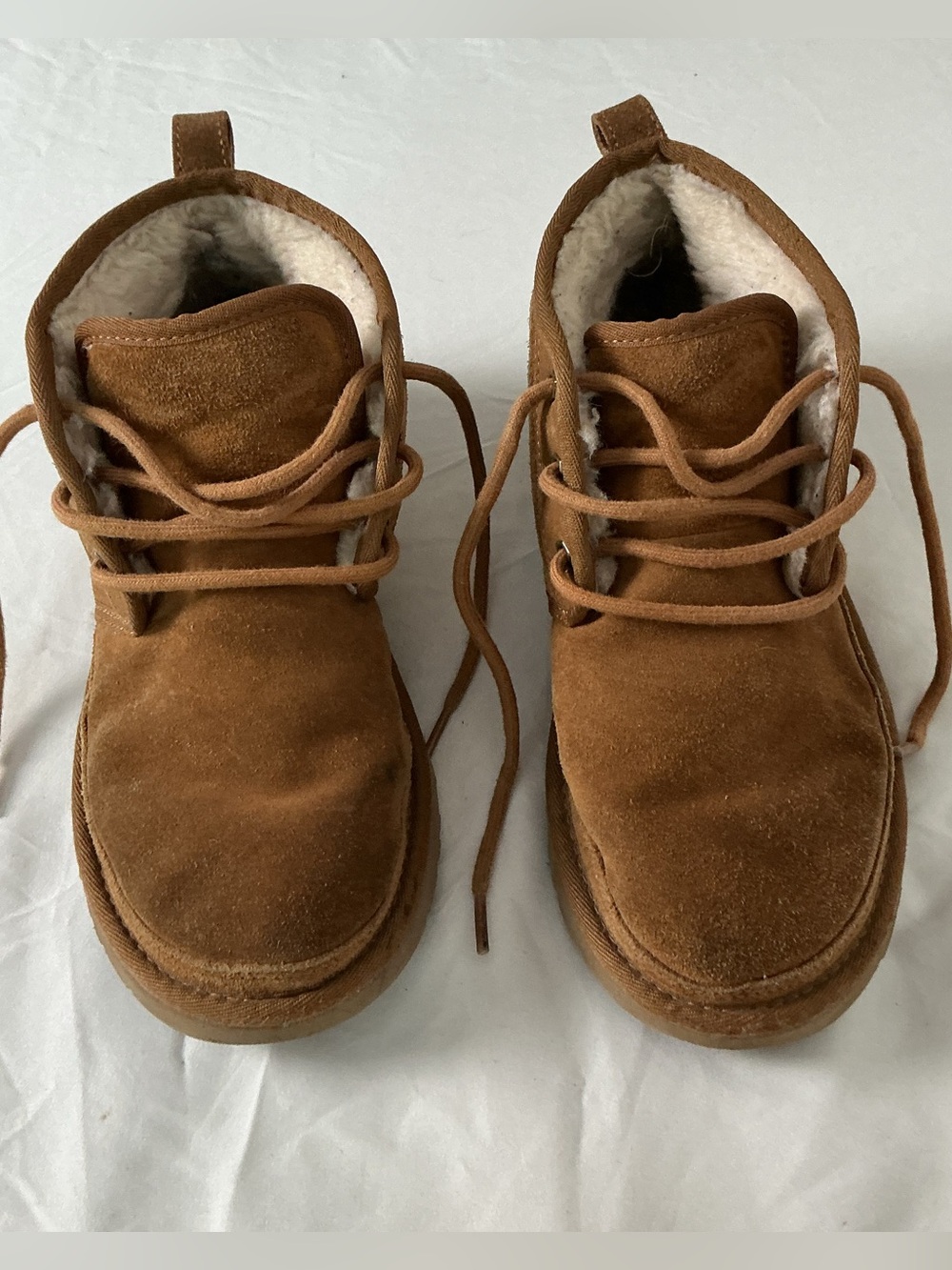 UGG Neumel Chestnut Suede Shearling Chukka Ankle Boots Women’s Size 8